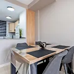 Paris 2 Апартаменты *